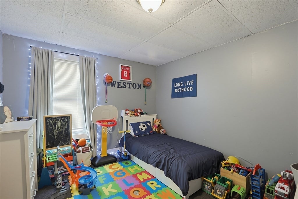 126 Princeton St, New Bedford, MA Photo #8