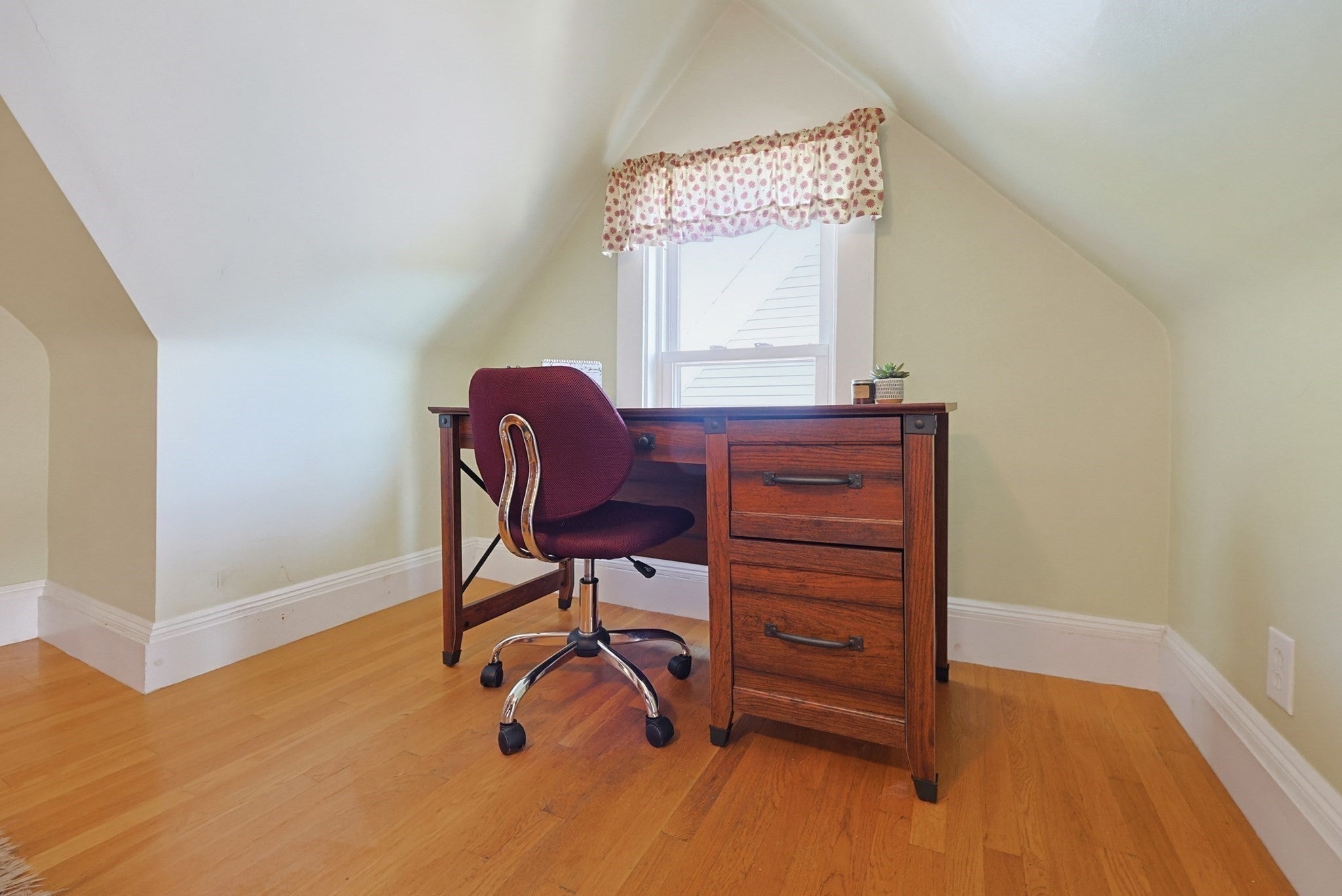 42 Cedar St #3, Somerville, MA, 42 Cedar St #3, Somerville, MA Photo #16