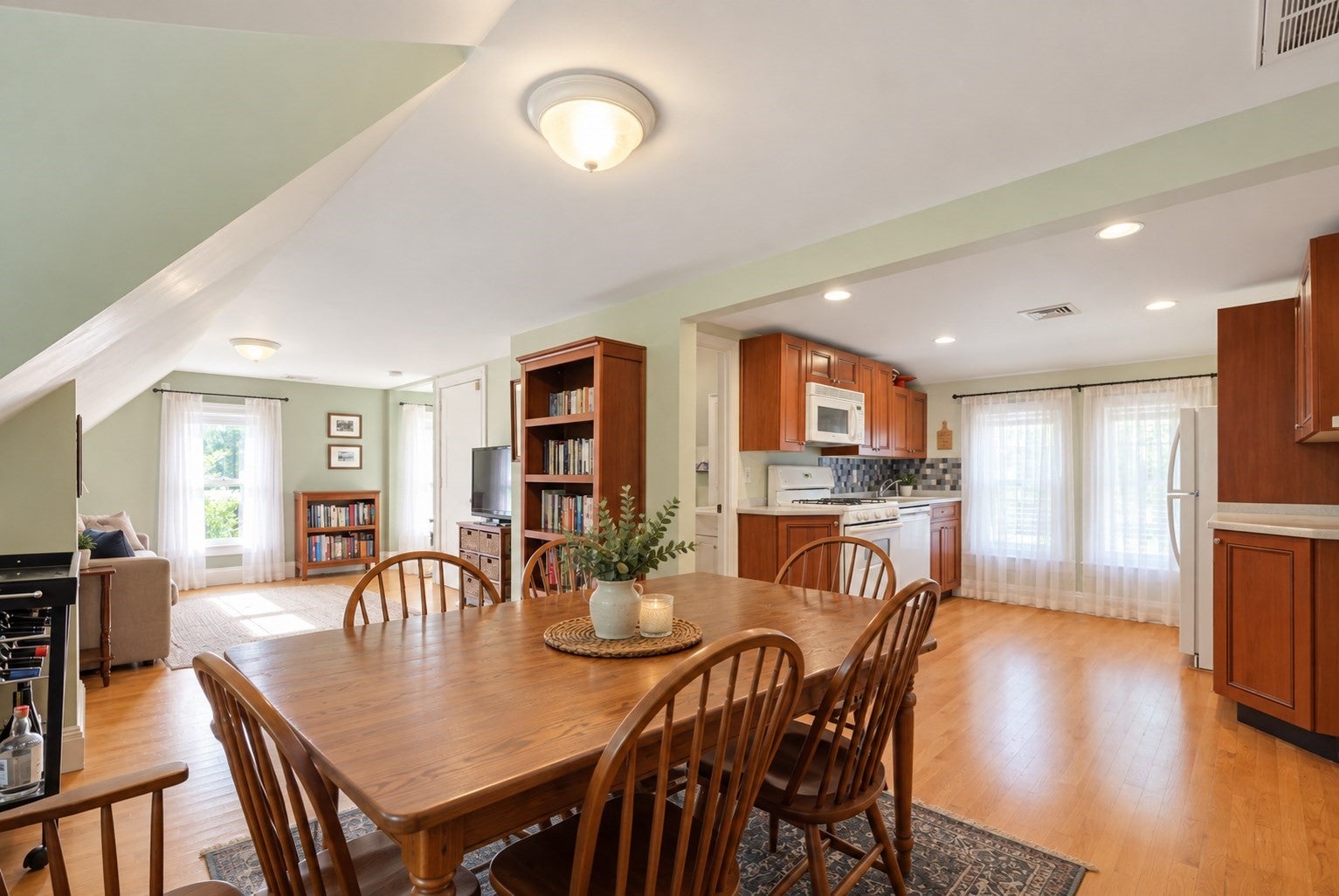 42 Cedar St #3, Somerville, MA, 42 Cedar St #3, Somerville, MA Photo #18