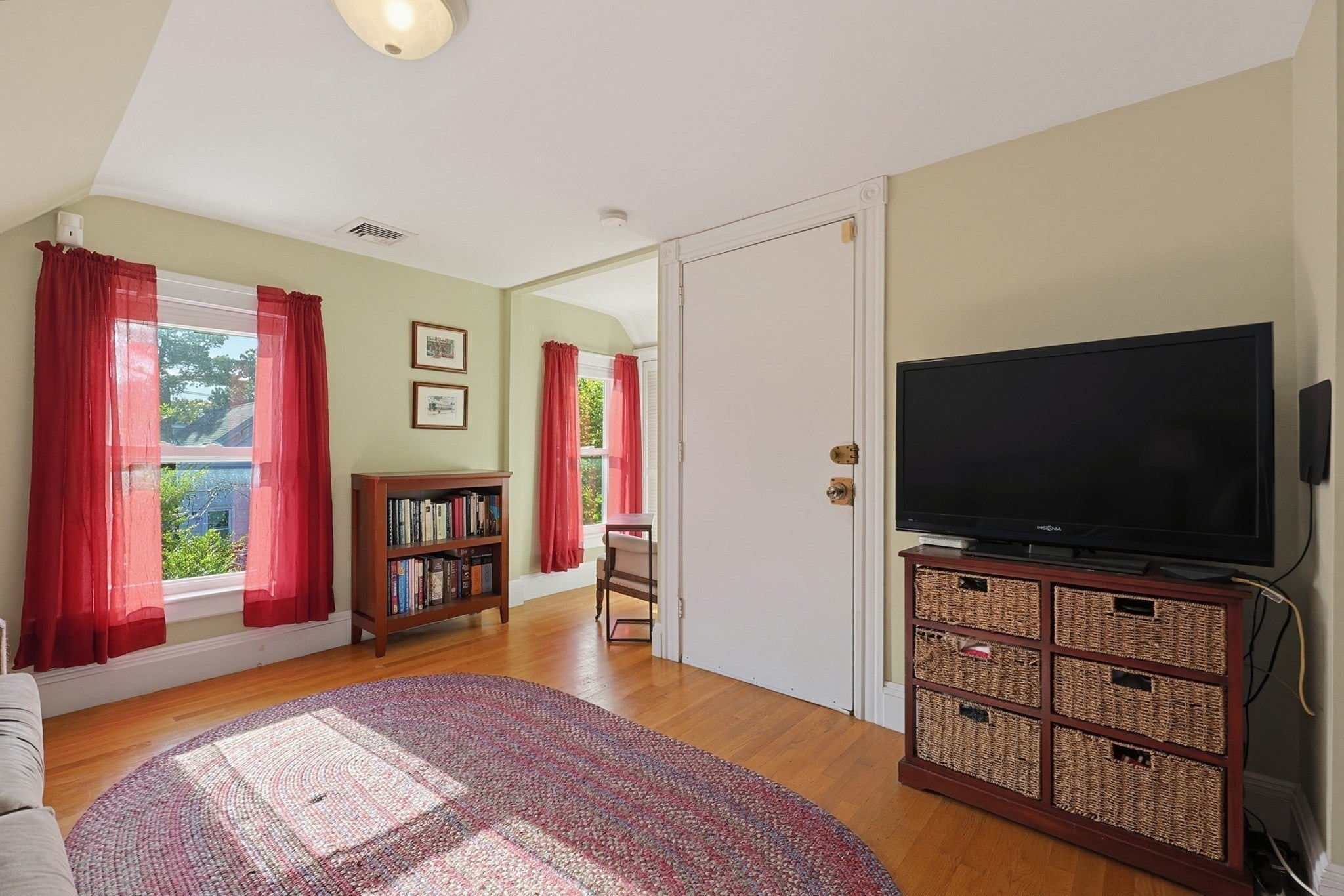 42 Cedar St #3, Somerville, MA, 42 Cedar St #3, Somerville, MA Photo #9