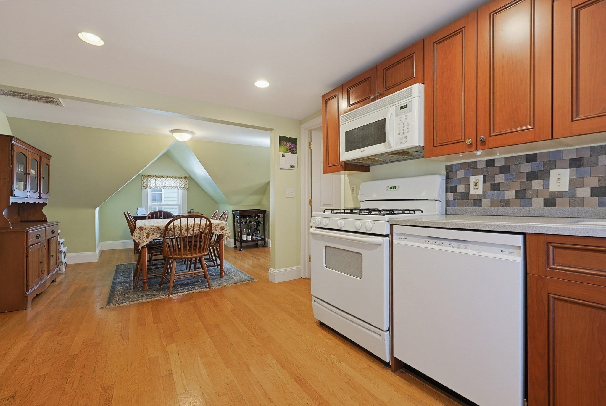 42 Cedar St #3, Somerville, MA, 42 Cedar St #3, Somerville, MA Photo #23