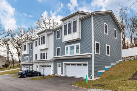 33 Dominion Rd C Worcester MA 01605