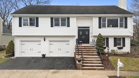 28 Split Rock Road Lynn MA 01904