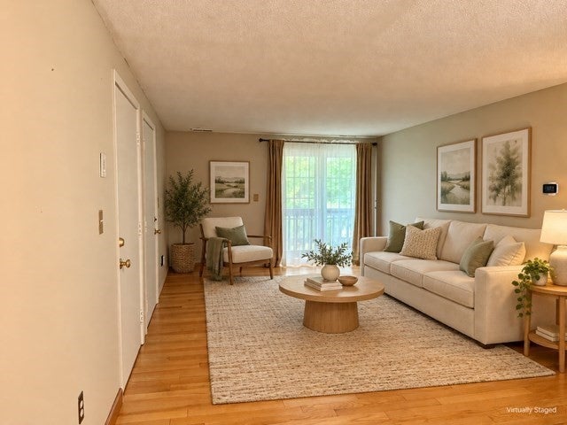 38 Walker St #10, Lowell, MA, 38 Walker St #10, Lowell, MA Photo #3