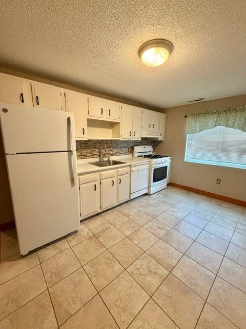 38 Walker St #10, Lowell, MA, 38 Walker St #10, Lowell, MA Photo #5