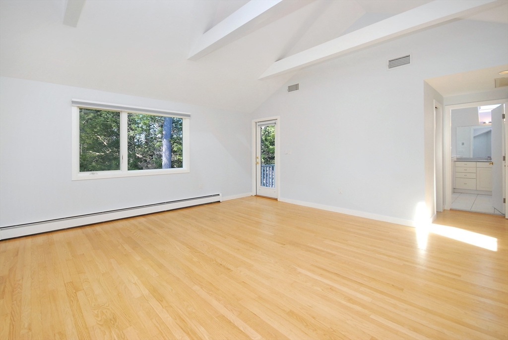 40 Red Barn Rd, Wayland, MA Photo #19