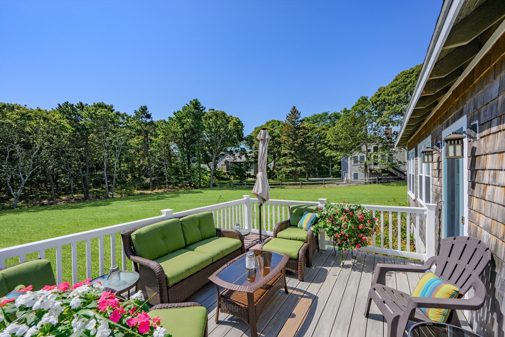 79 Forest Beach Rd