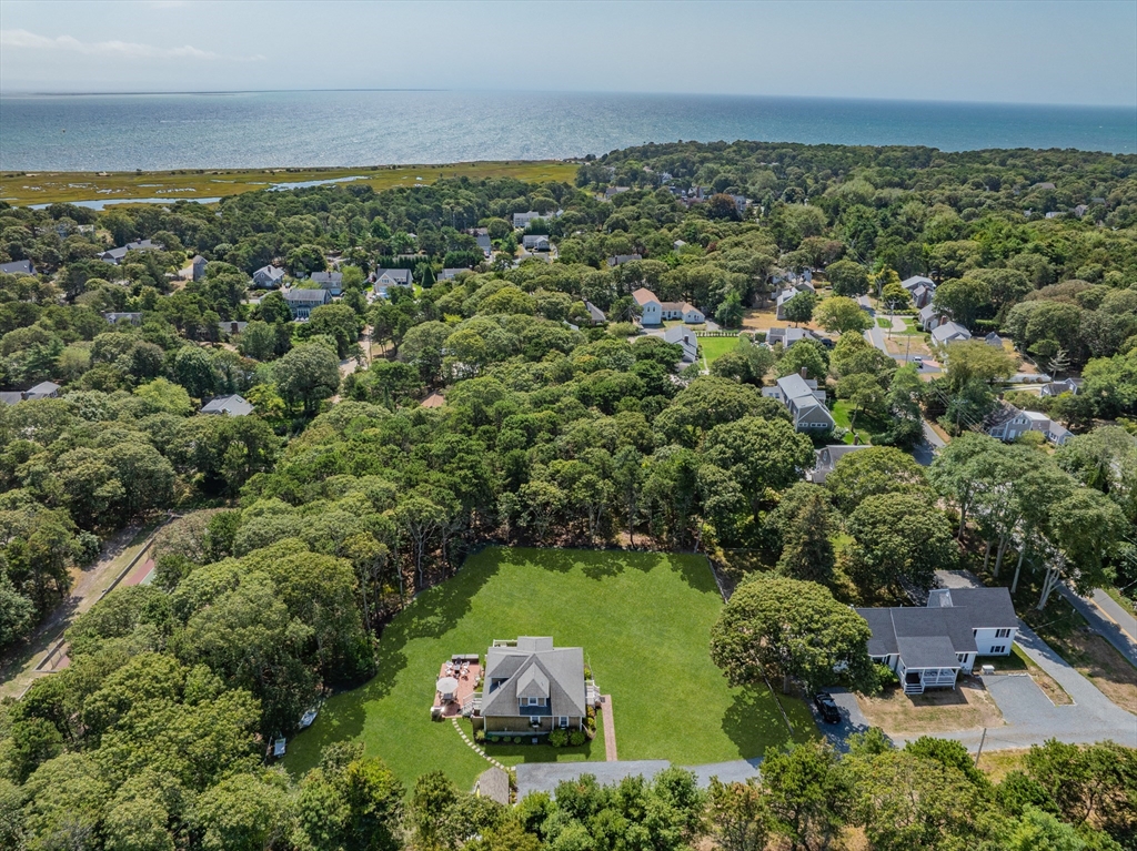 79 Forest Beach Rd