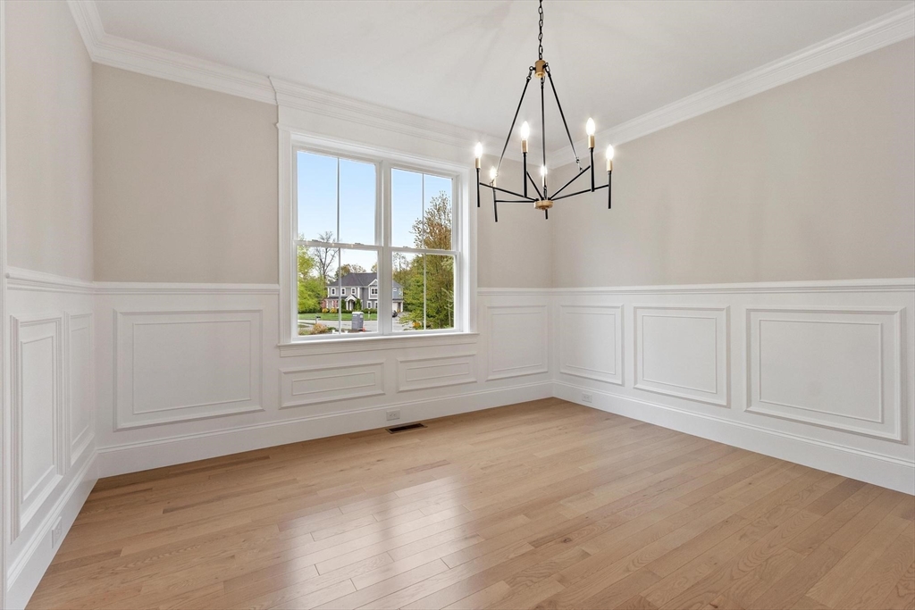 8 Highland Hill Drive