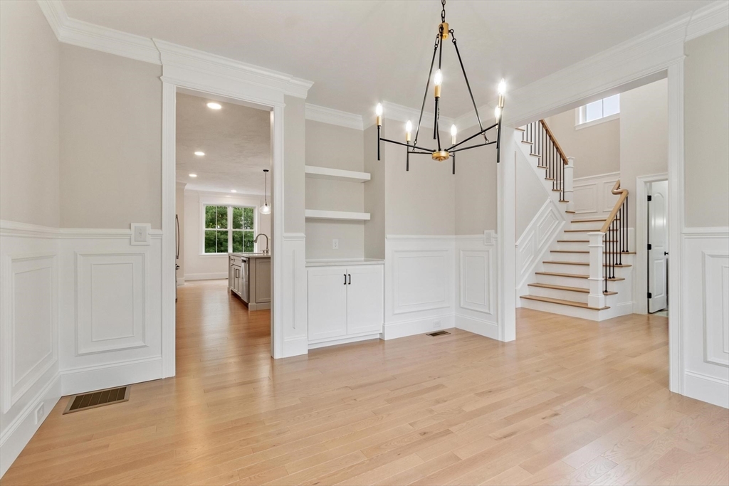 8 Highland Hill Drive