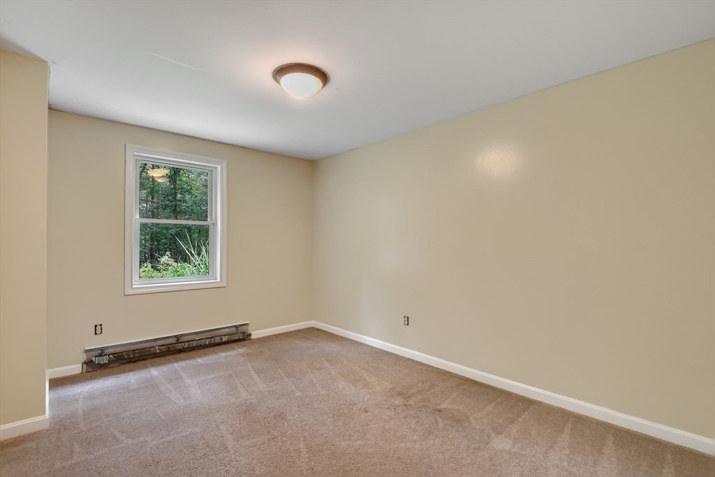 125 Drew Blvd, Orange, MA, 125 Drew Blvd, Orange, MA Photo #17