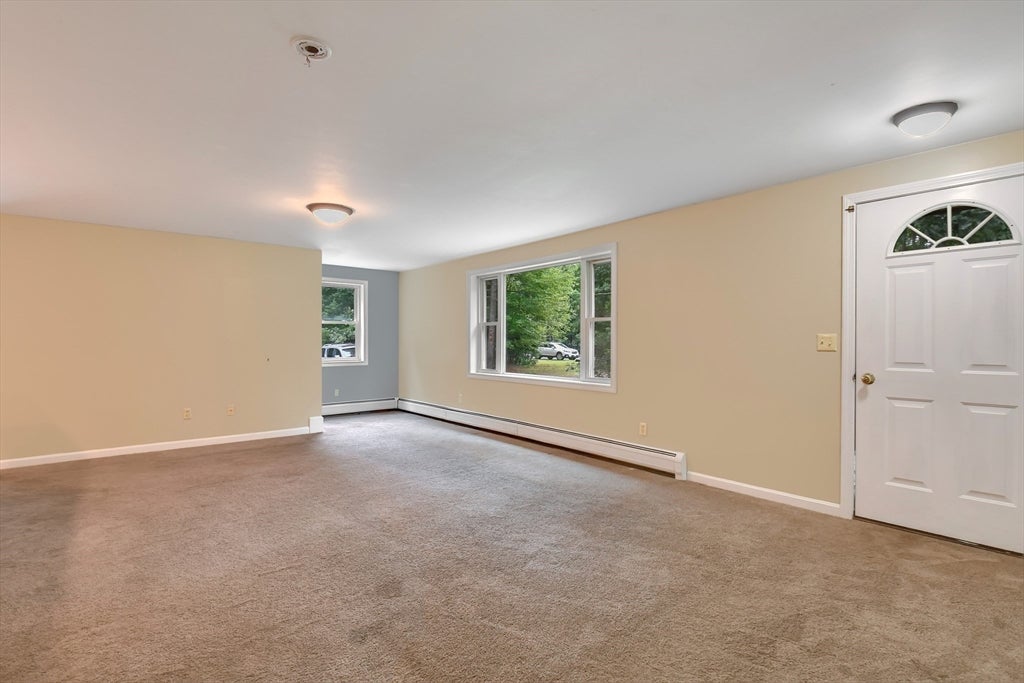 125 Drew Blvd, Orange, MA, 125 Drew Blvd, Orange, MA Photo #10