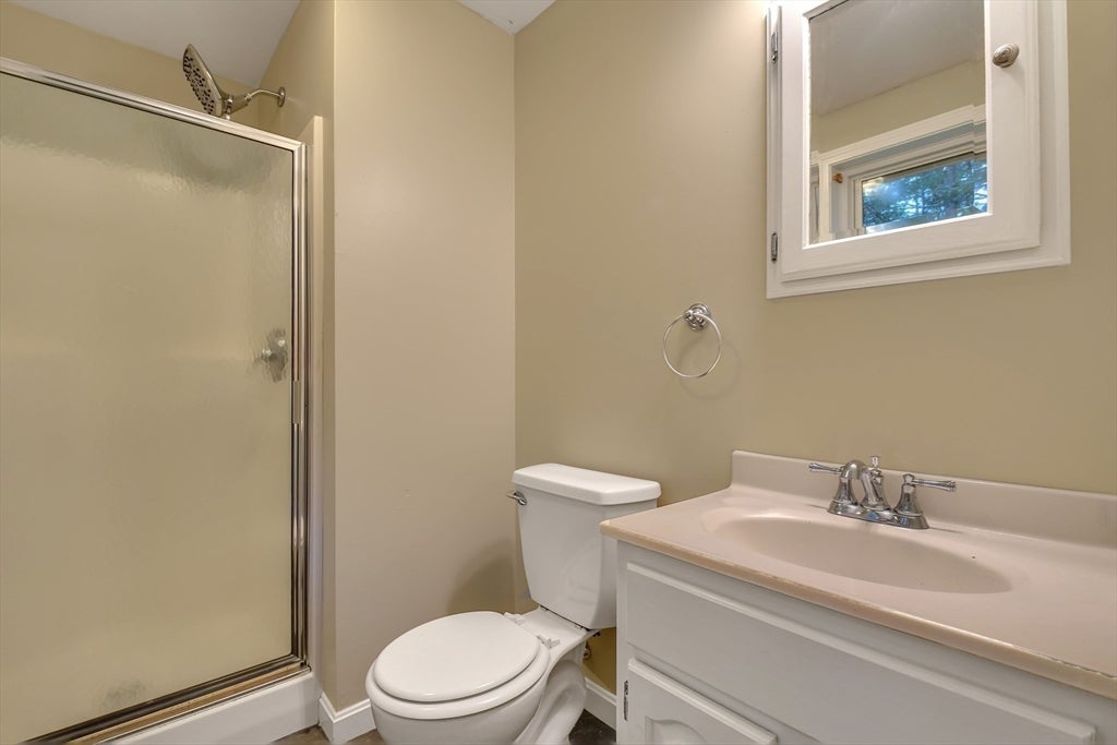 125 Drew Blvd, Orange, MA, 125 Drew Blvd, Orange, MA Photo #15