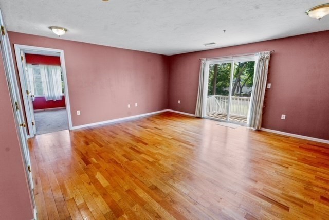 100 Lawrence St 18