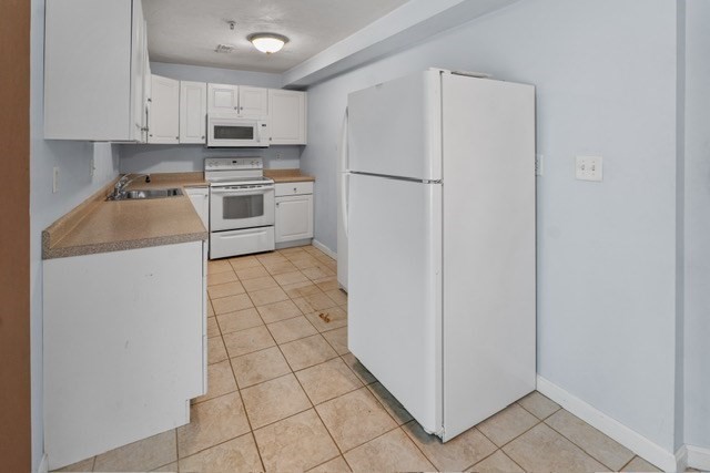 100 Lawrence St 18