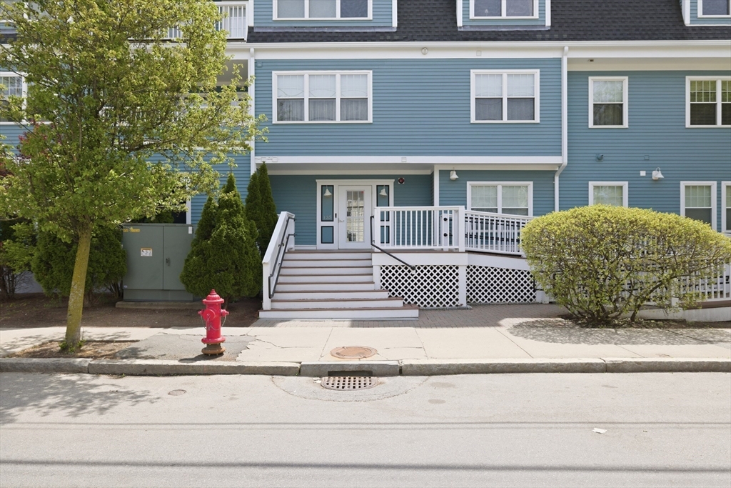 135 Willow Ave #4, Somerville, MA Photo #33