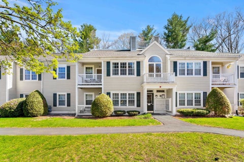 Photo of 400 Brookside Dr #E, Andover, MA 01810 (MLS # 73530049)