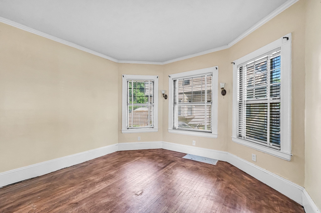 64 Westford Ave