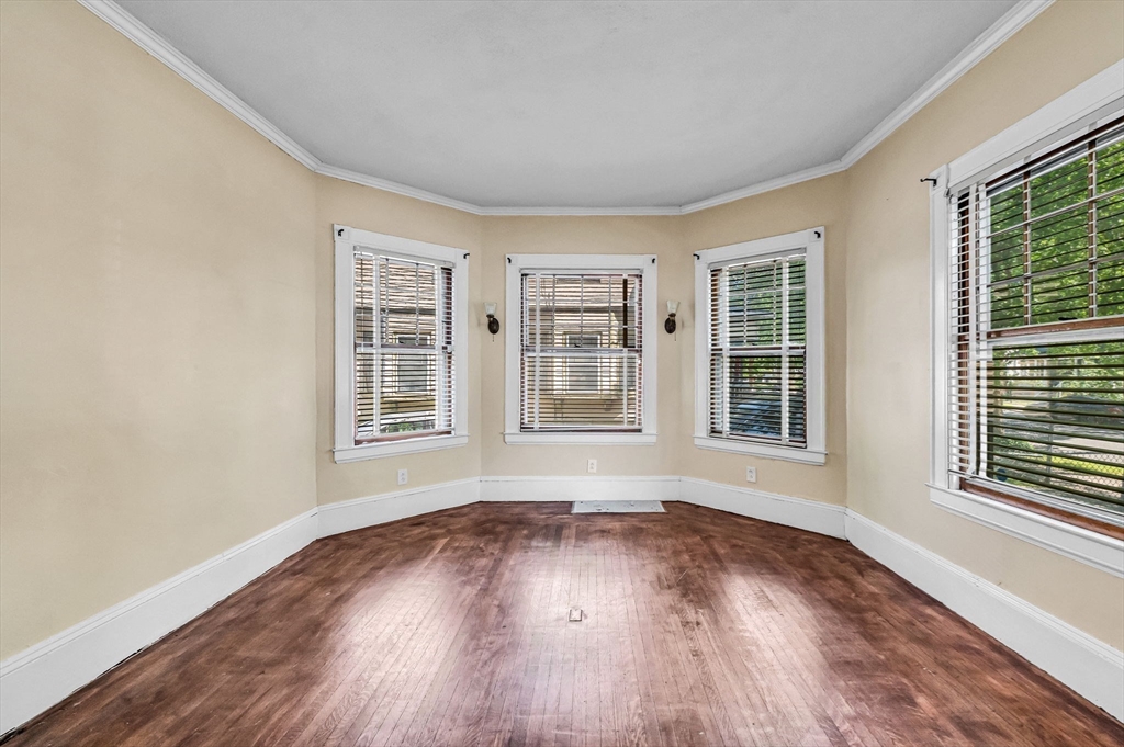 64 Westford Ave