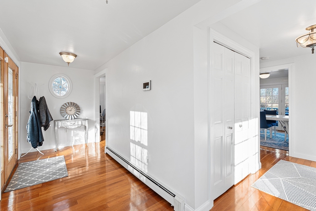 302 Boston Rd