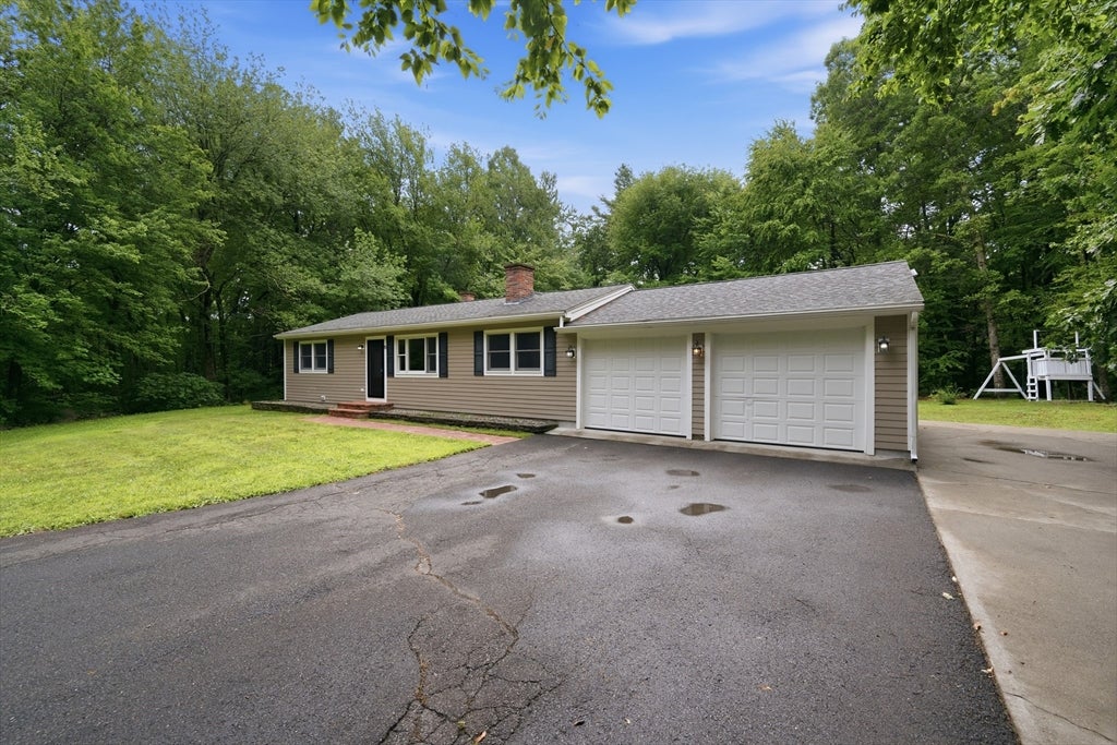 15 Pine Ridge Rd, Montgomery, MA, 15 Pine Ridge Rd, Montgomery, MA Photo #3