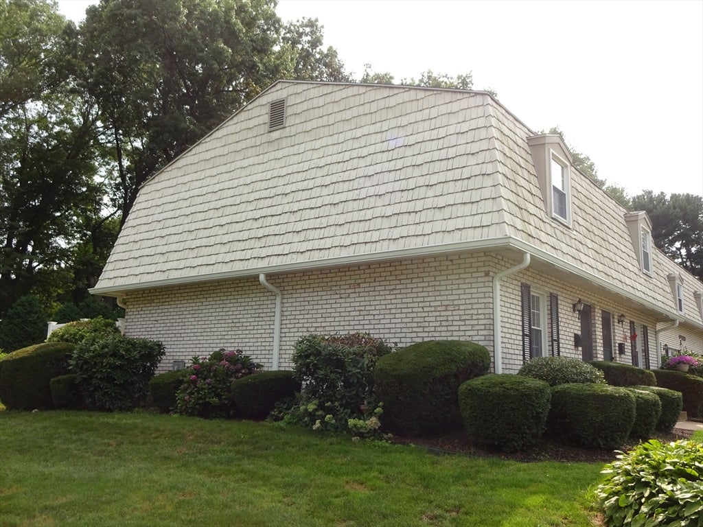 1 Plantation Drive #1, Agawam, MA Photo #3
