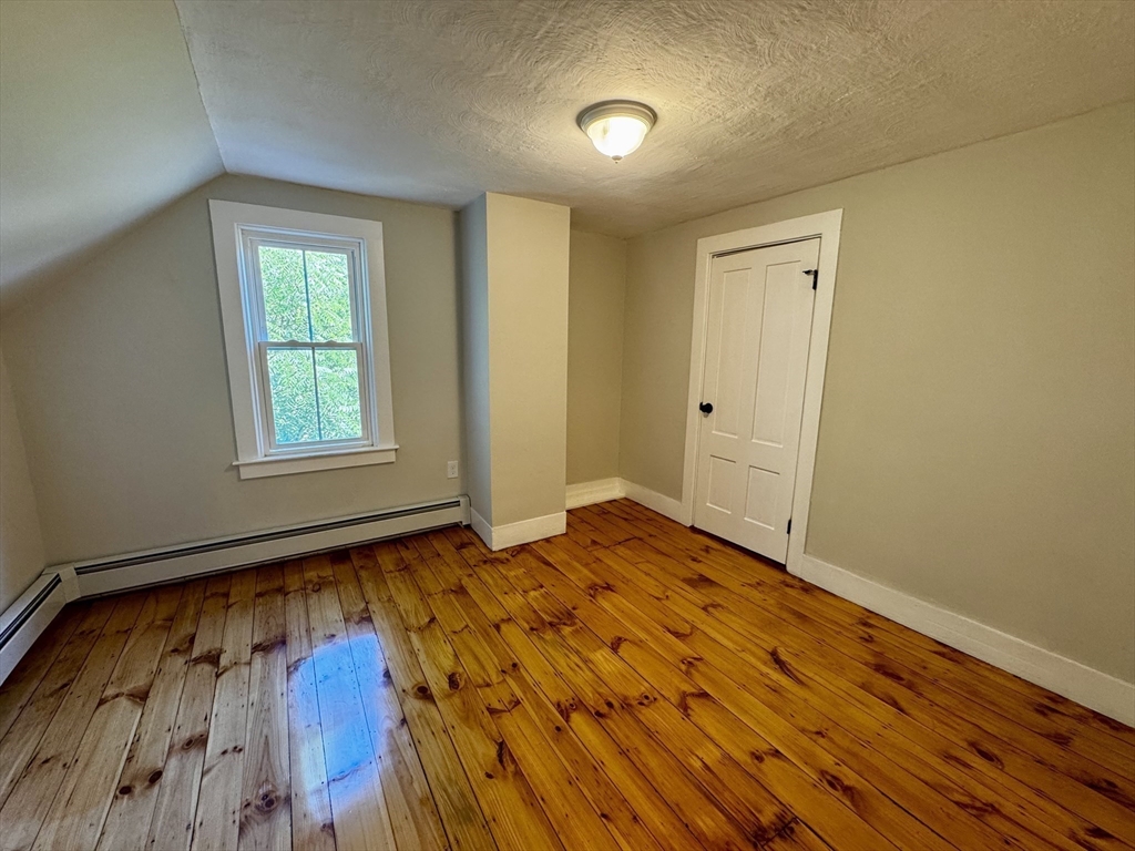 37 Oakes Ave, Southbridge, MA Photo #34