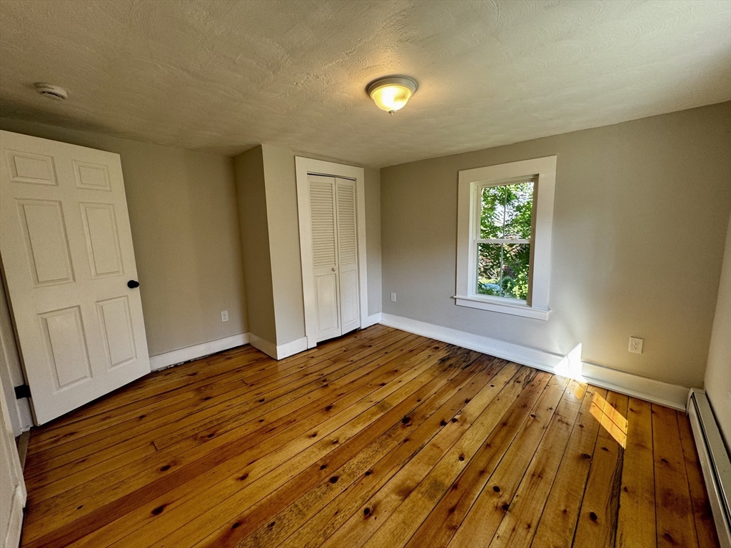 37 Oakes Ave, Southbridge, MA Photo #22