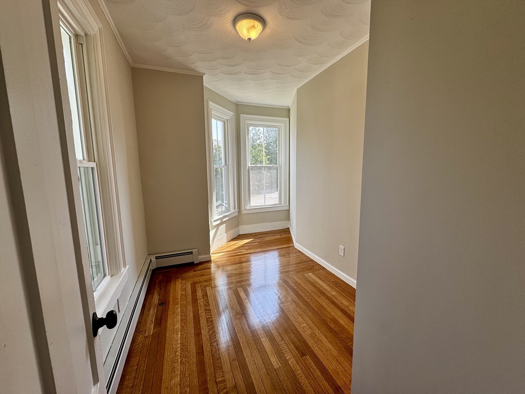 37 Oakes Ave, Southbridge, MA Photo #11