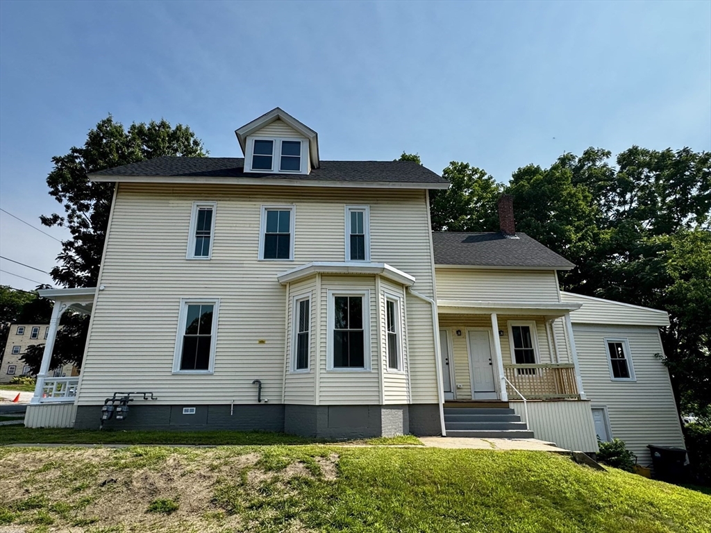 37 Oakes Ave, Southbridge, MA Photo #5