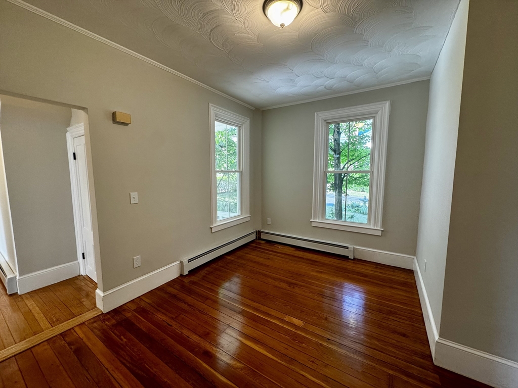 37 Oakes Ave, Southbridge, MA Photo #10