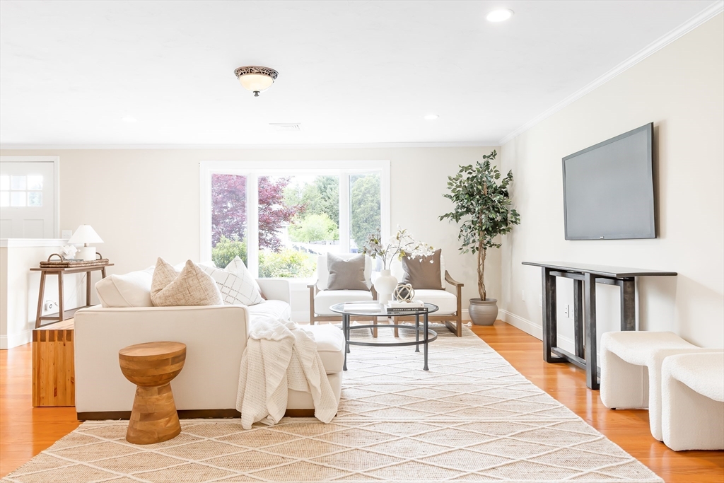 7 Langdon Rd