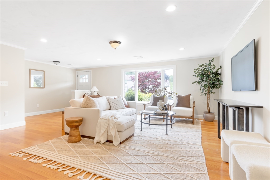 7 Langdon Rd