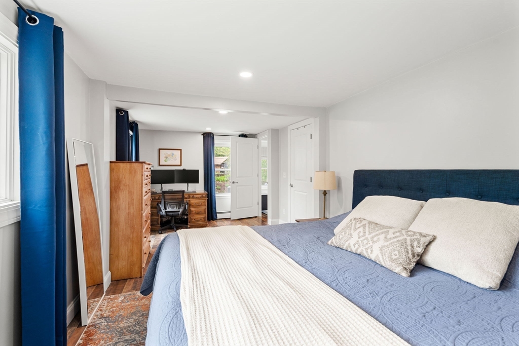 40 Lake Dr, Hamilton, MA, 40 Lake Dr, Hamilton, MA Photo #17