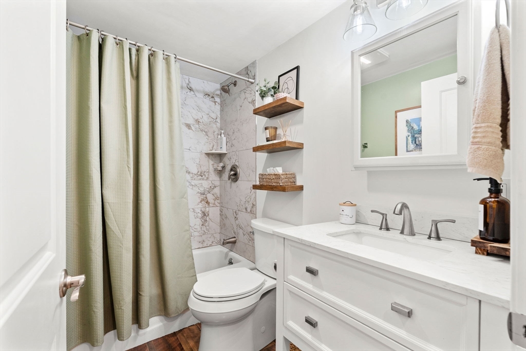 40 Lake Dr, Hamilton, MA, 40 Lake Dr, Hamilton, MA Photo #19