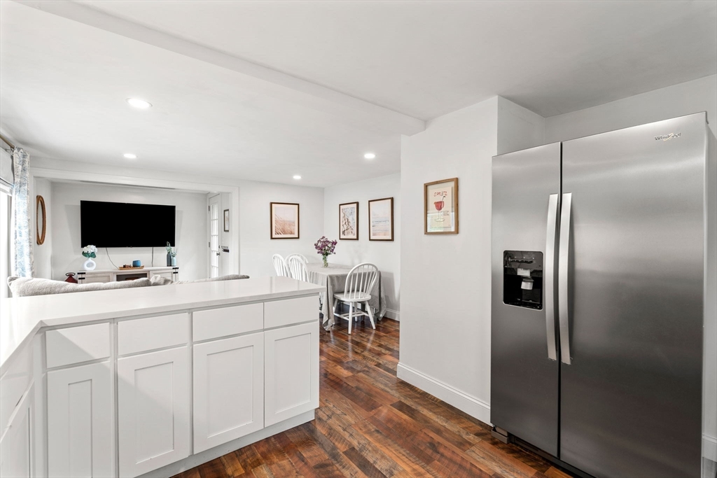 40 Lake Dr, Hamilton, MA, 40 Lake Dr, Hamilton, MA Photo #7