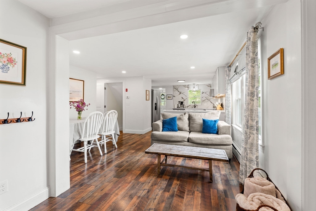 40 Lake Dr, Hamilton, MA, 40 Lake Dr, Hamilton, MA Photo #13