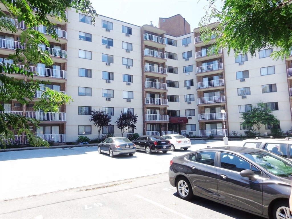 151 Coolidge Avenue 613