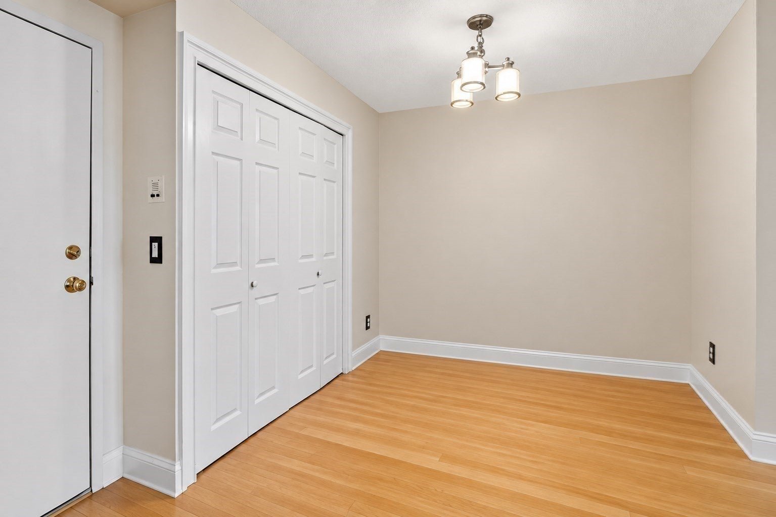 510 Revere Beach Blvd #104, Revere, MA Photo #8