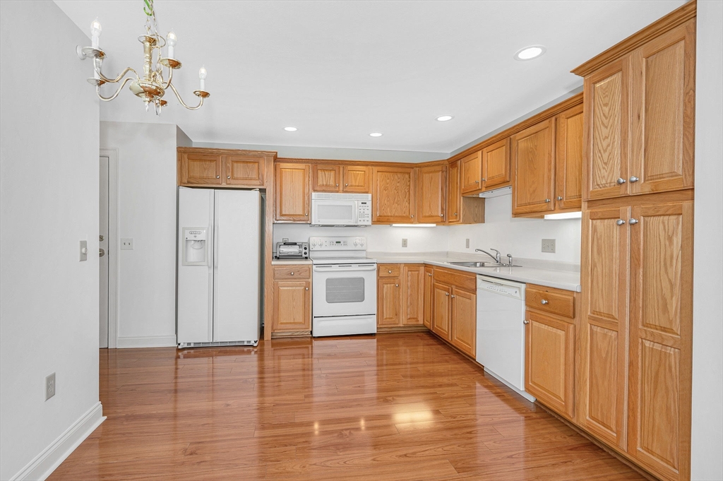 135 Beach Rd B312