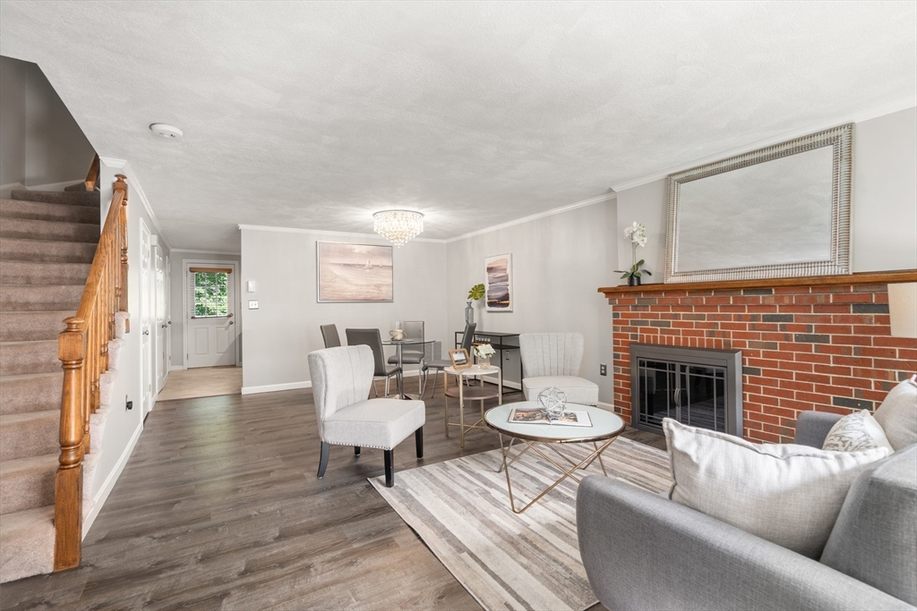 224 Park St C10