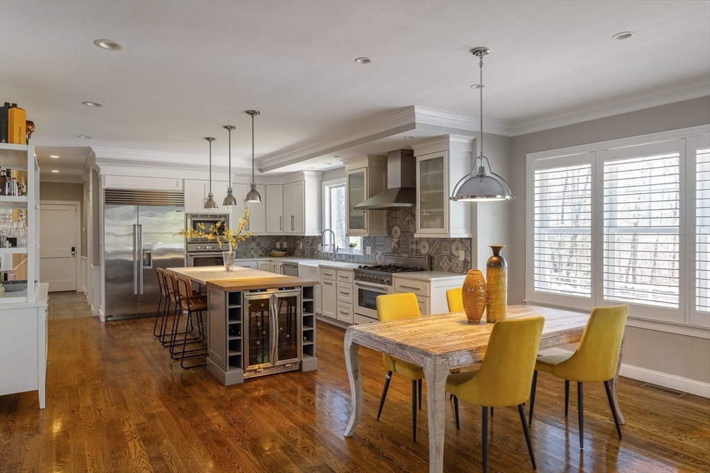 8 Goldman Cir