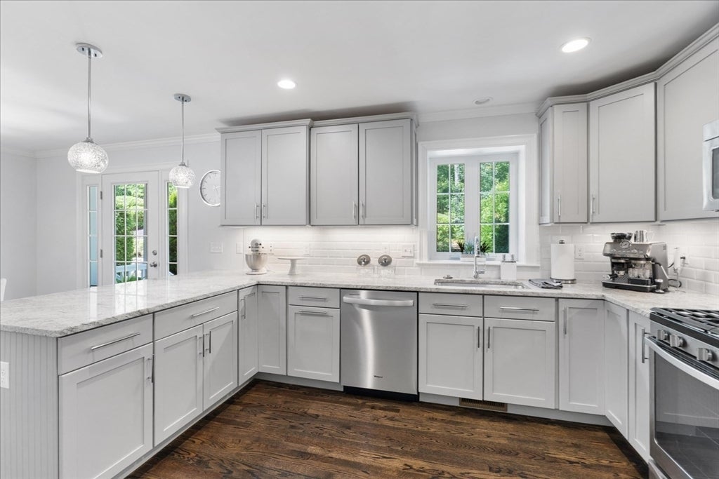 1405 Commerce Way #22, Attleboro, MA, 1405 Commerce Way #22, Attleboro, MA Photo #11