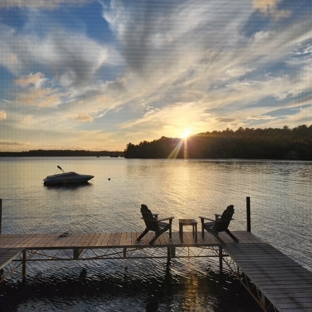 74 Lakeside Ave