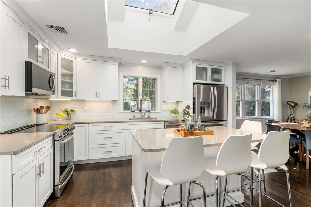 13 Pinecrest Road, Andover, MA Photo #7