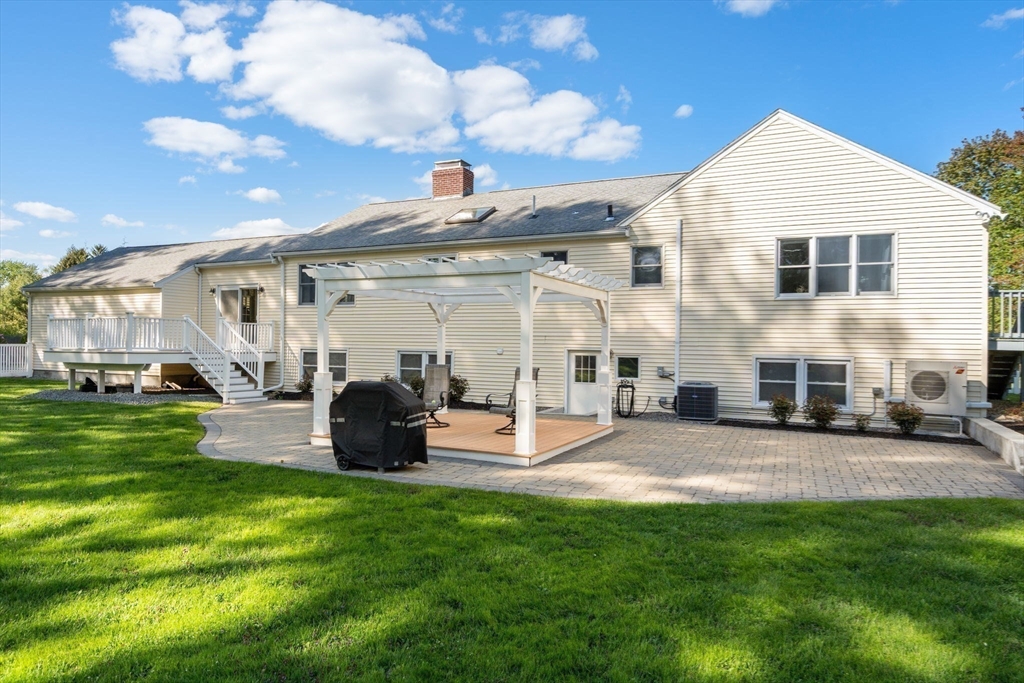 13 Pinecrest Road, Andover, MA Photo #32