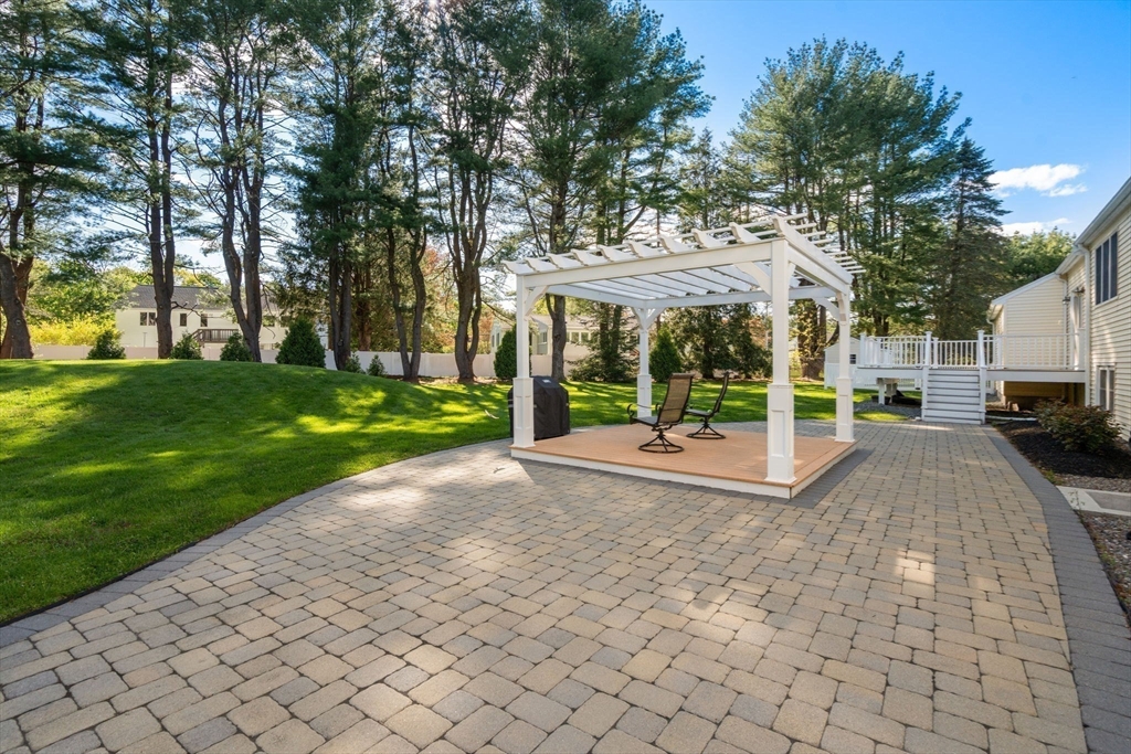 13 Pinecrest Road, Andover, MA Photo #35