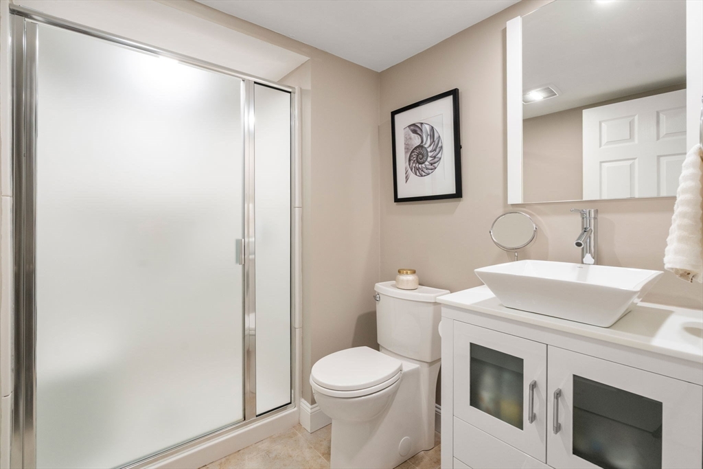 13 Pinecrest Road, Andover, MA Photo #25