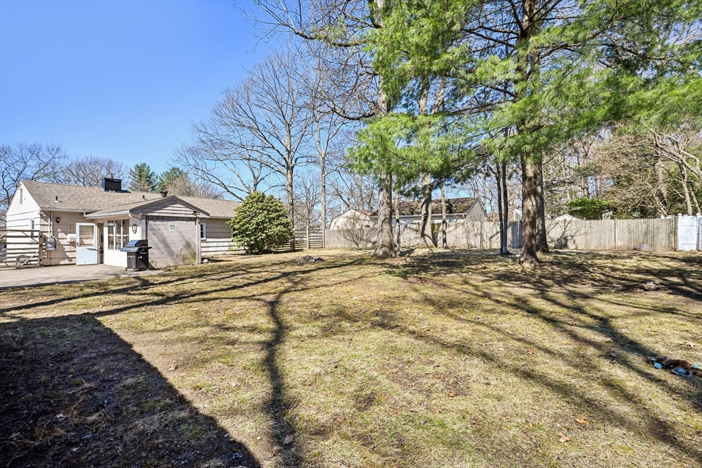 5 Crestwood Ave, Plainville, MA Photo #26