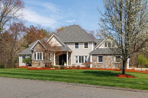 Photo of 37 Old Farm Rd, East Longmeadow, MA 01028 (MLS # 73506929)